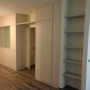 Armadiatura ingresso su misura con libreria